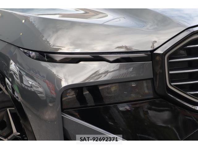 Bmw XM 2023-12 8730282-8
