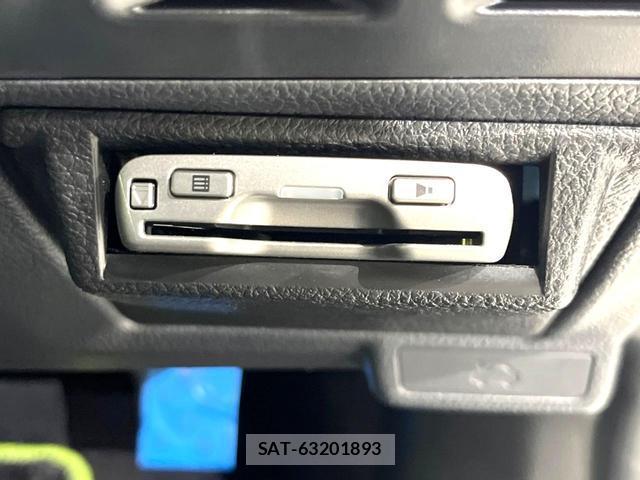 Subaru XV 2015-03 8725744-5