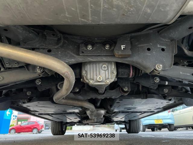 Subaru XV 2019-07 8725958-18