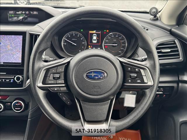 Subaru XV 2018-05 8727862-12