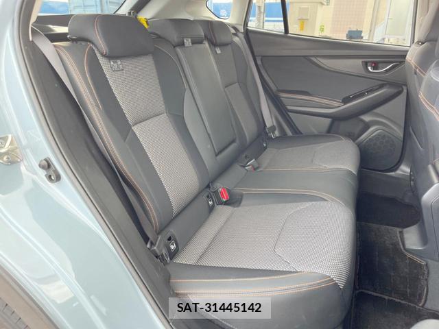 Subaru XV 2018-02 8727961-9