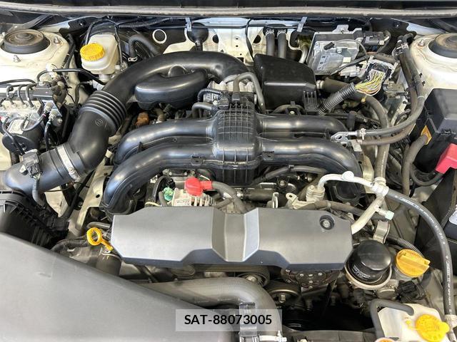 Subaru XV 2015-11 8728384-17