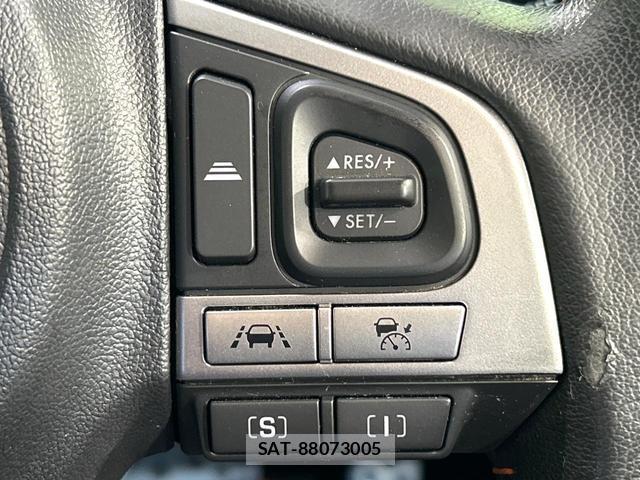 Subaru XV 2015-11 8728384-5