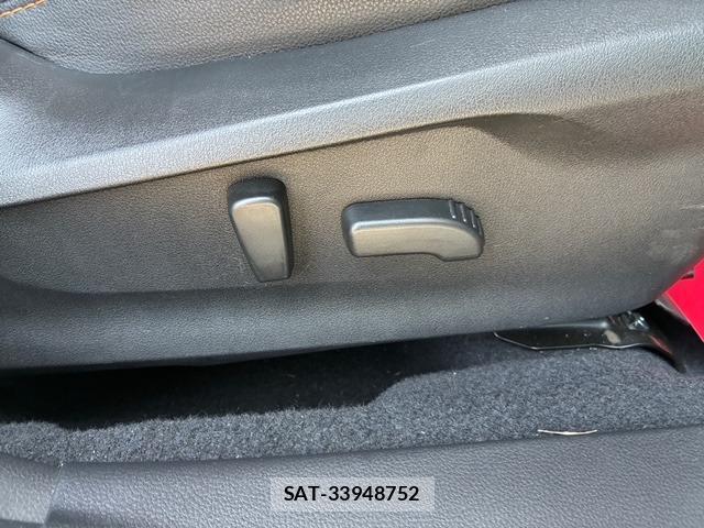 Subaru XV 2019-08 8728397-12