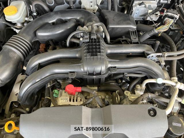 Subaru XV 2015-09 8728773-17