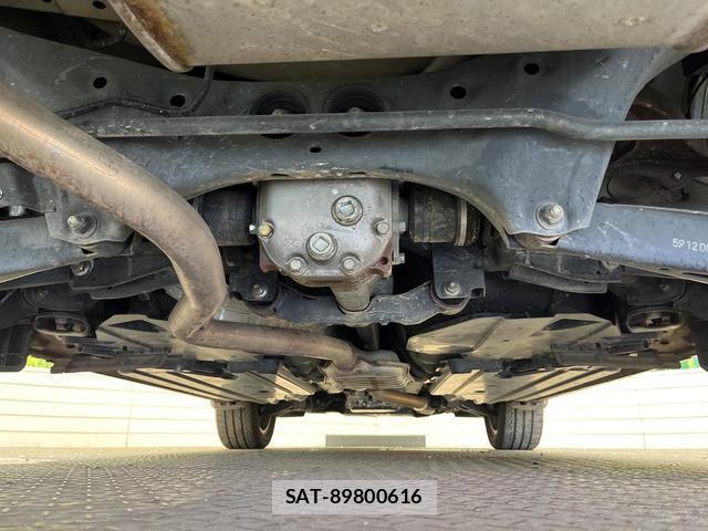Subaru XV 2015-09 8728773-18