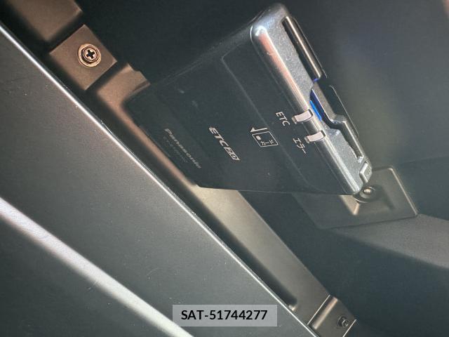 Subaru XV 2021-02 8728812-9