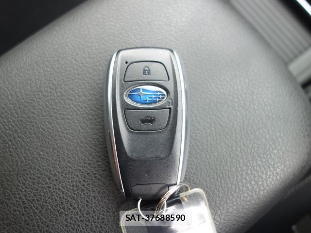 Subaru XV 2015-02 8729007-10