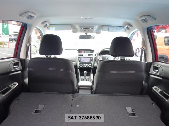 Subaru XV 2015-02 8729007-18