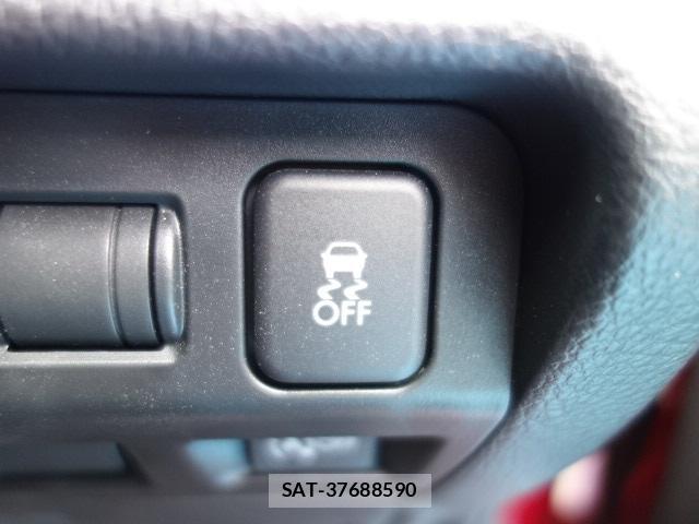 Subaru XV 2015-02 8729007-9