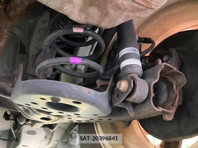 Toyota YARIS CROSS 2021-03 8725878-19