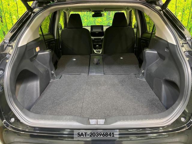 Toyota YARIS CROSS 2021-03 8725878-9