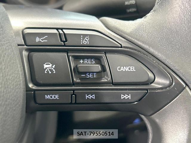 Toyota YARIS CROSS 2021-03 8725919-5
