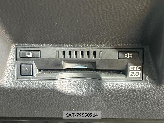 Toyota YARIS CROSS 2021-03 8725919-6