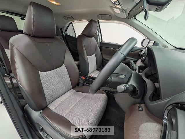 Toyota YARIS CROSS 2020-09 8726001-10