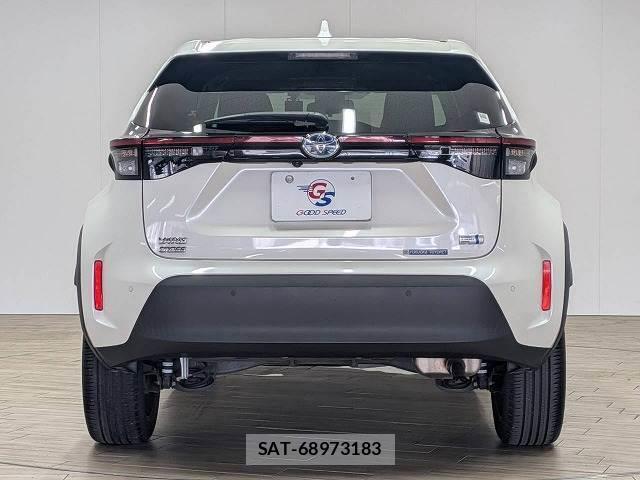 Toyota YARIS CROSS 2020-09 8726001-15