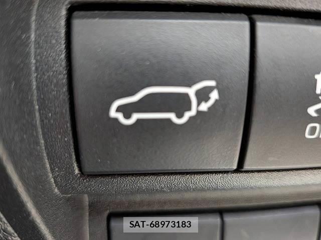 Toyota YARIS CROSS 2020-09 8726001-4