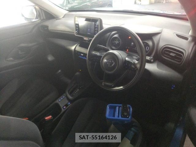 Toyota YARIS CROSS 2021-09 8726234-2