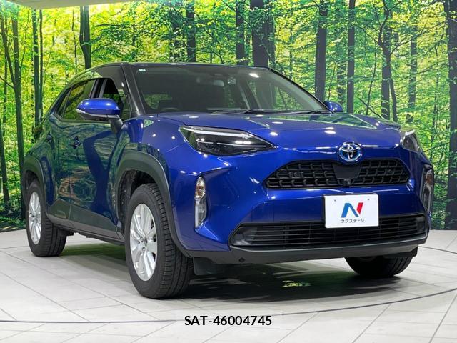 Toyota YARIS CROSS 2021-09 8726742-16