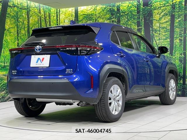 Toyota YARIS CROSS 2021-09 8726742-17