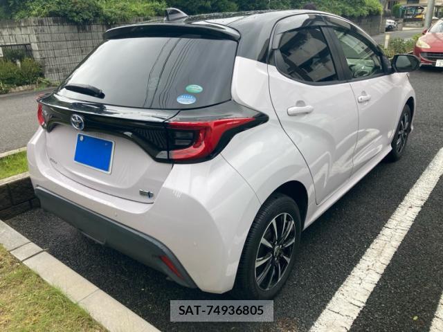 Toyota YARIS CROSS 2020-09 8727290-1