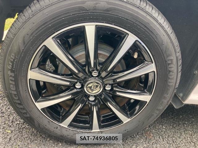 Toyota YARIS CROSS 2020-09 8727290-3