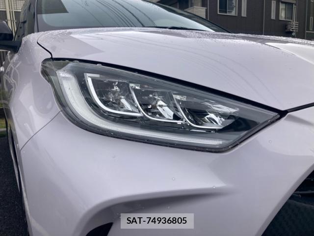 Toyota YARIS CROSS 2020-09 8727290-4