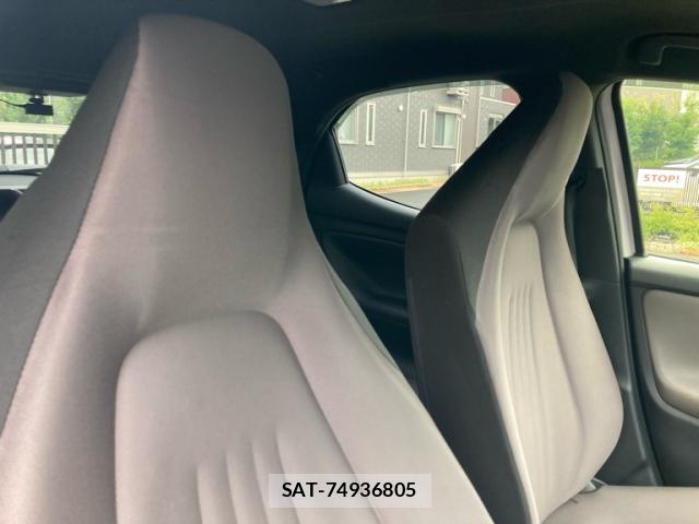Toyota YARIS CROSS 2020-09 8727290-9