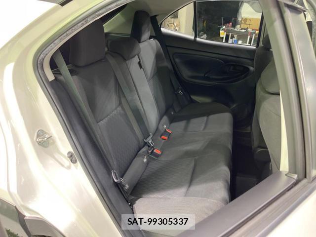 Toyota YARIS CROSS 2021-01 8727729-7