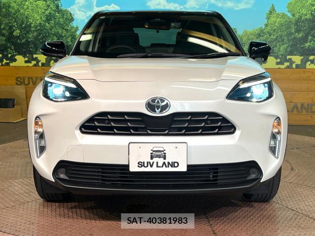 Toyota YARIS CROSS 2024-05 8727750-13