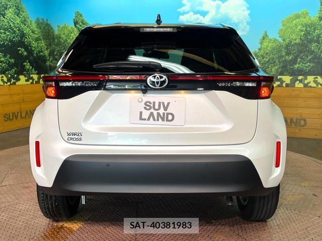 Toyota YARIS CROSS 2024-05 8727750-14