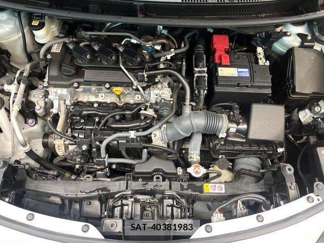 Toyota YARIS CROSS 2024-05 8727750-17