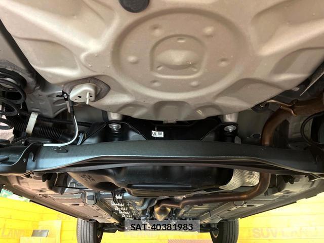 Toyota YARIS CROSS 2024-05 8727750-18