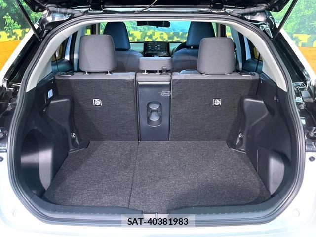 Toyota YARIS CROSS 2024-05 8727750-9