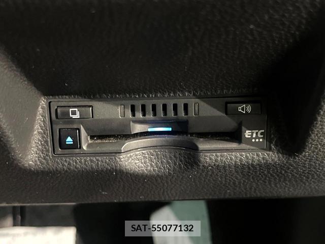 Toyota YARIS CROSS 2020-10 8727751-5