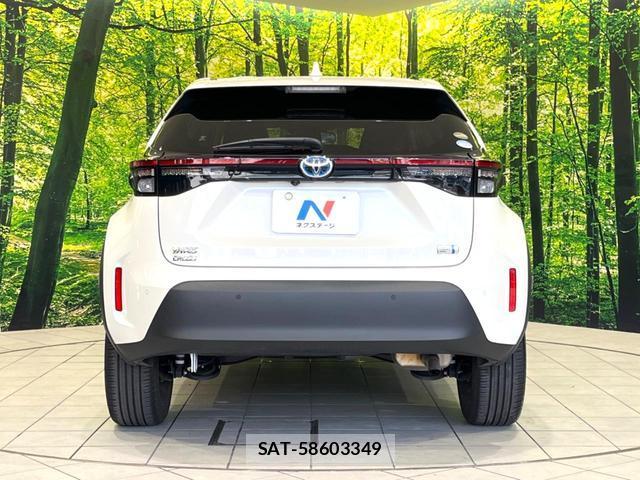 Toyota YARIS CROSS 2020-10 8728183-14