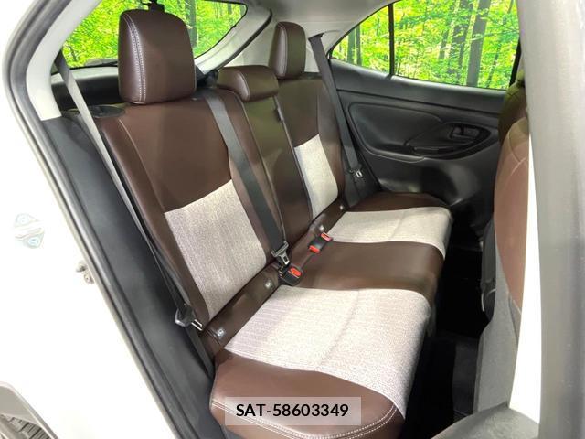 Toyota YARIS CROSS 2020-10 8728183-8