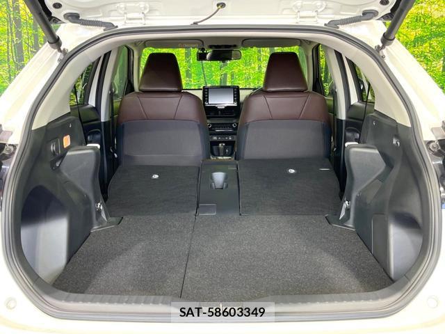 Toyota YARIS CROSS 2020-10 8728183-9
