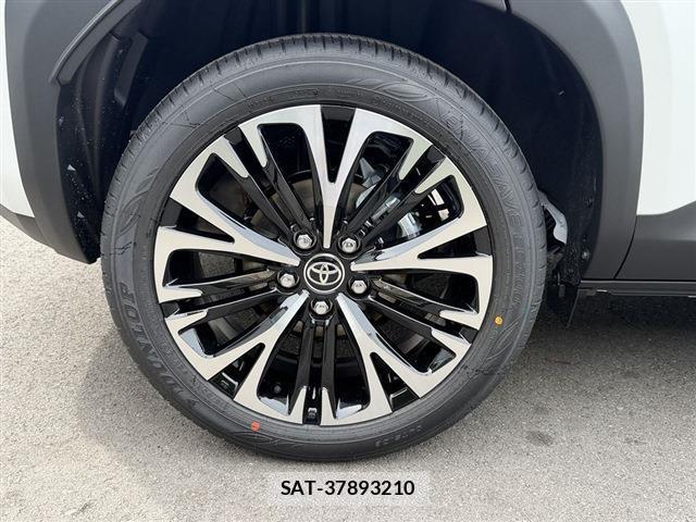 Toyota YARIS CROSS 2026-08 8728985-15