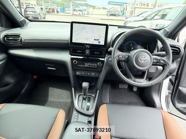Toyota YARIS CROSS 2026-08 8728985-6