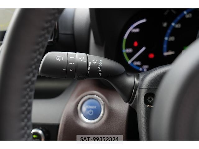 Toyota YARIS CROSS 2021-06 8730562-9