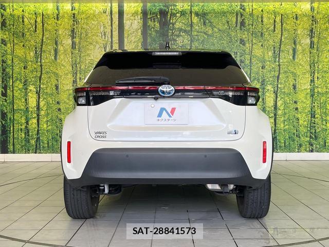 Toyota YARIS CROSS 2021-09 8730954-15