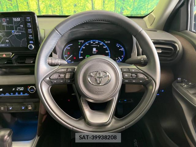 Toyota YARIS CROSS 2021-08 8730965-10