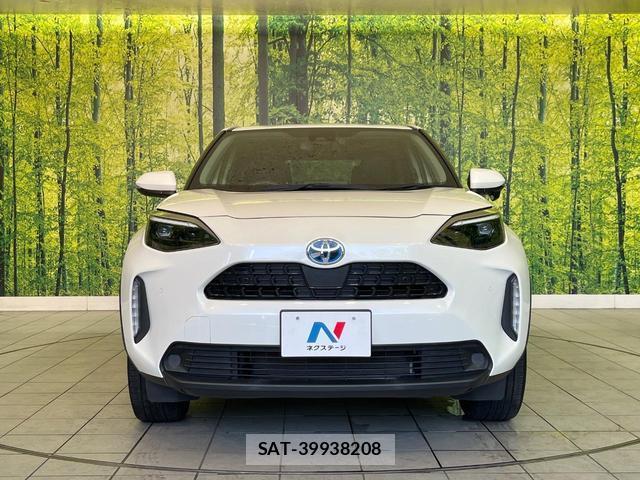 Toyota YARIS CROSS 2021-08 8730965-13