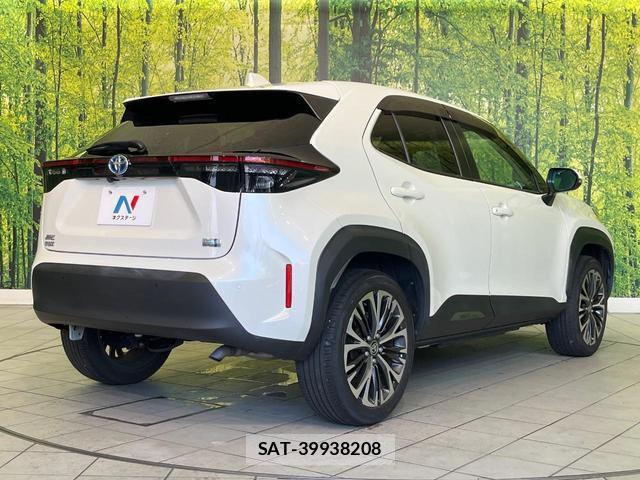 Toyota YARIS CROSS 2021-08 8730965-16