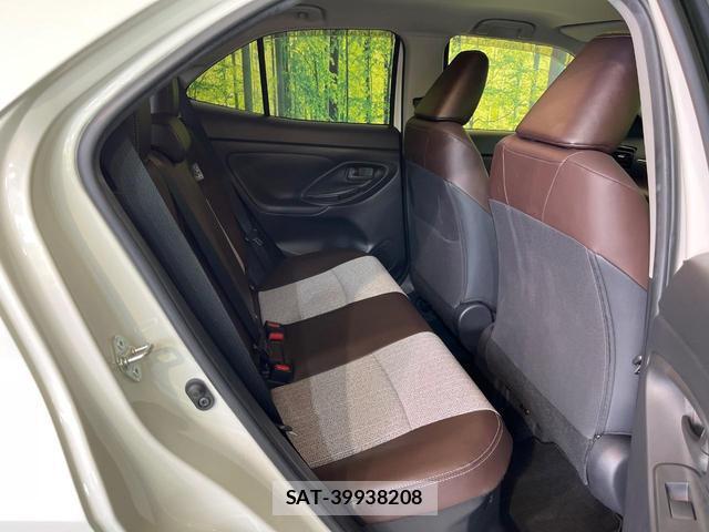Toyota YARIS CROSS 2021-08 8730965-8