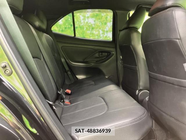 Toyota YARIS CROSS 2022-10 8731317-4