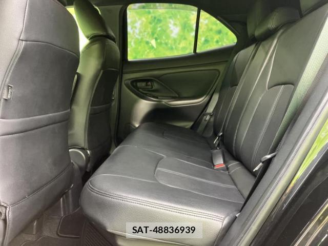 Toyota YARIS CROSS 2022-10 8731317-6