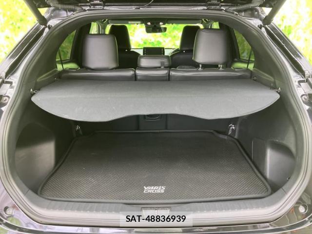 Toyota YARIS CROSS 2022-10 8731317-7