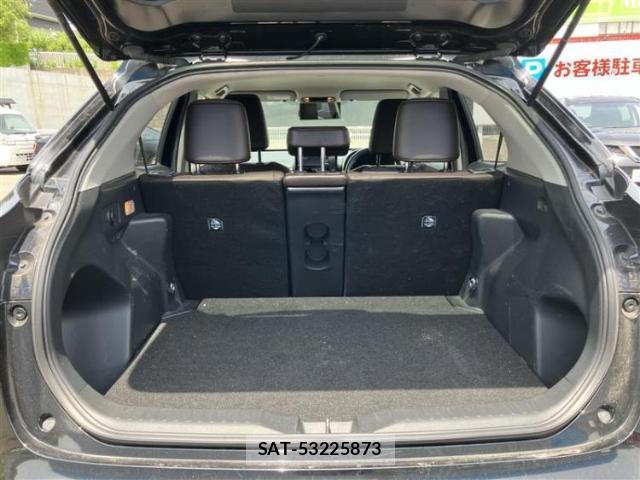 Toyota YARIS CROSS 2020-11 8731326-7